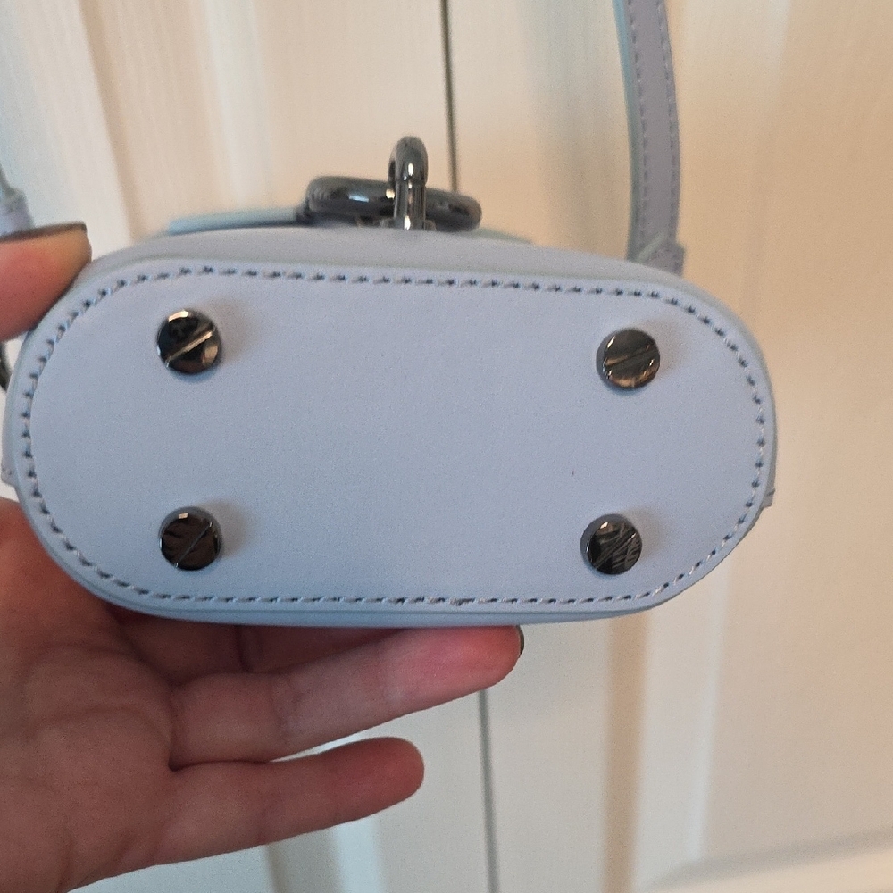 Botkier Stylish Light Blue Crossbody Bag - Picture 4 of 9